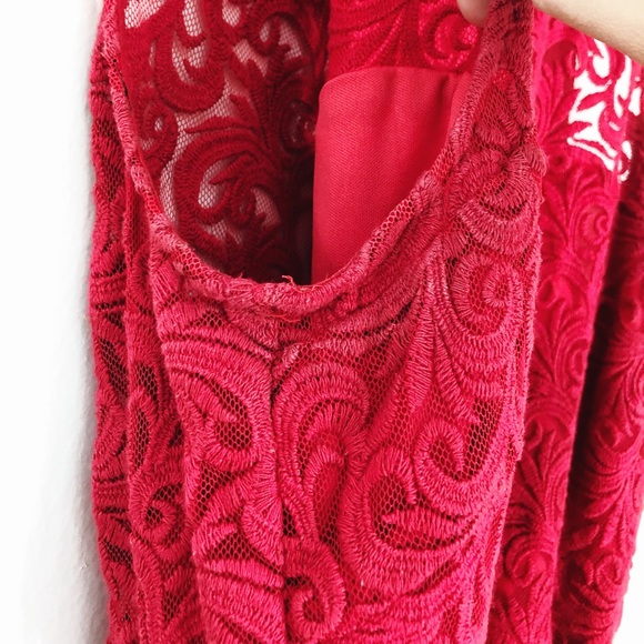 Sugarlips red lace cutout maxi dress size medium - Picture 7 of 9